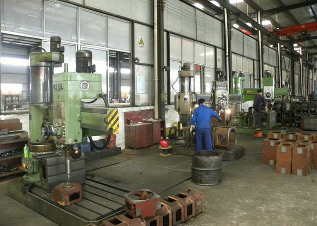 機加工現(xiàn)場